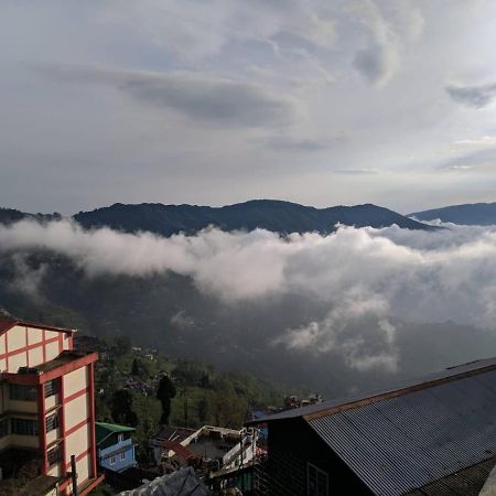Darjeeling Homestay Nyano Ghar Ngoại thất bức ảnh